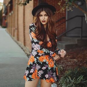Floral dress long sleeve